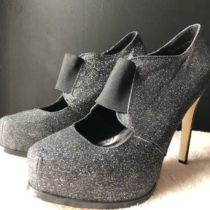 City Streets Black Sparkly Stilettos Sz. 7